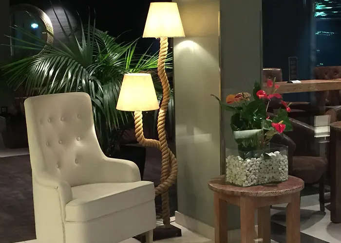 Hotel Horitzo By Pierre & 4*